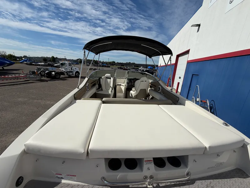 Slide: The Image of Sea Ray 230 SELECT 2007 - 7