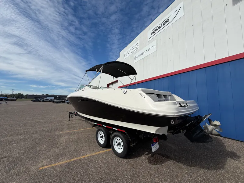 Slide: The Image of Sea Ray 230 SELECT 2007 - 4