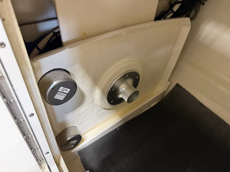 Slide: The Image of Chaparral 230 SUNCOAST 2019 - 80