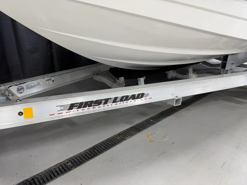 Slide: The Image of Chaparral 230 SUNCOAST 2019 - 105