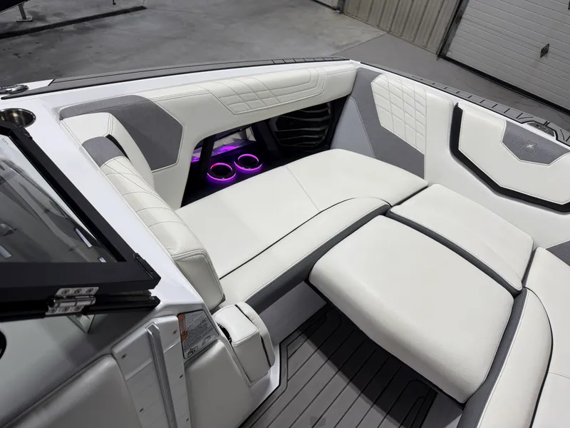 Slide: The Image of Nautique G23 2021 - 74