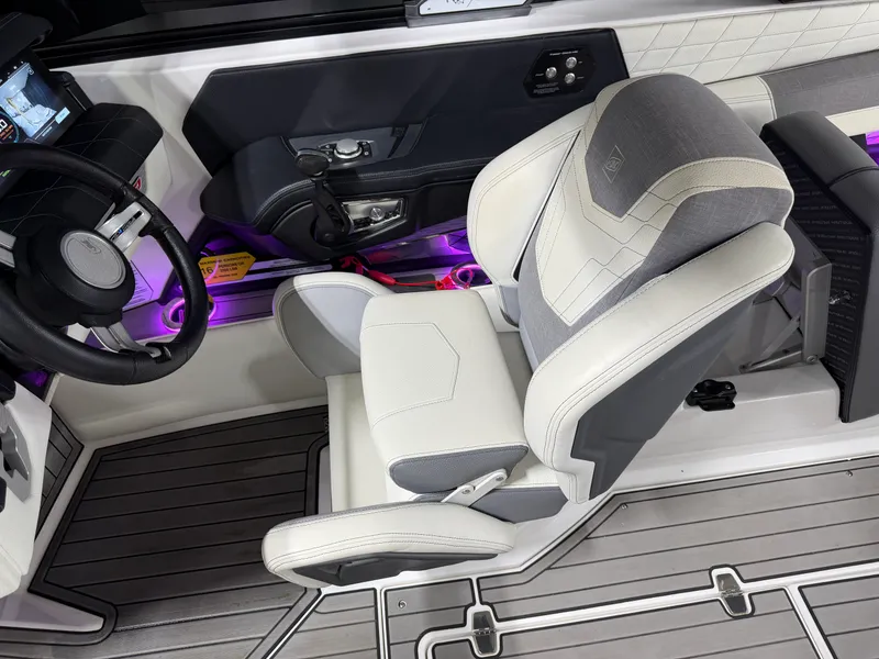 Slide: The Image of Nautique G23 2021 - 69