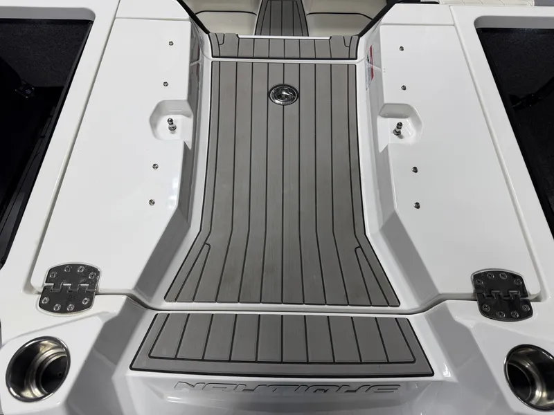 Slide: The Image of Nautique G23 2021 - 20
