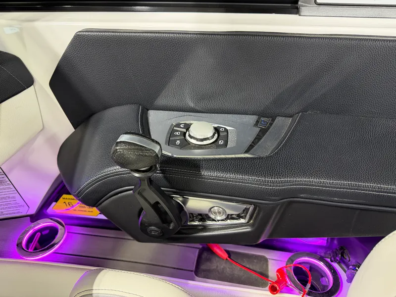 Slide: The Image of Nautique G23 2021 - 60