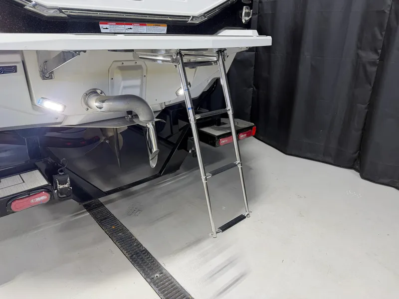 Slide: The Image of Nautique G23 2021 - 10
