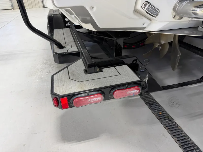 Slide: The Image of Nautique G23 2021 - 90