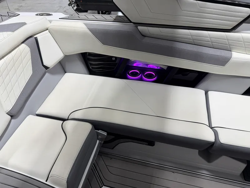 Slide: The Image of Nautique G23 2021 - 34