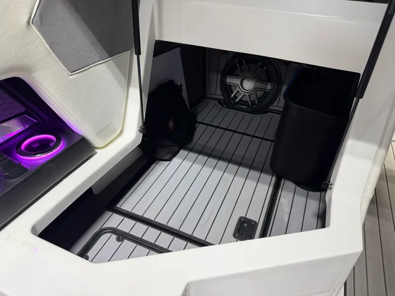Slide: The Image of Nautique G23 2021 - 49
