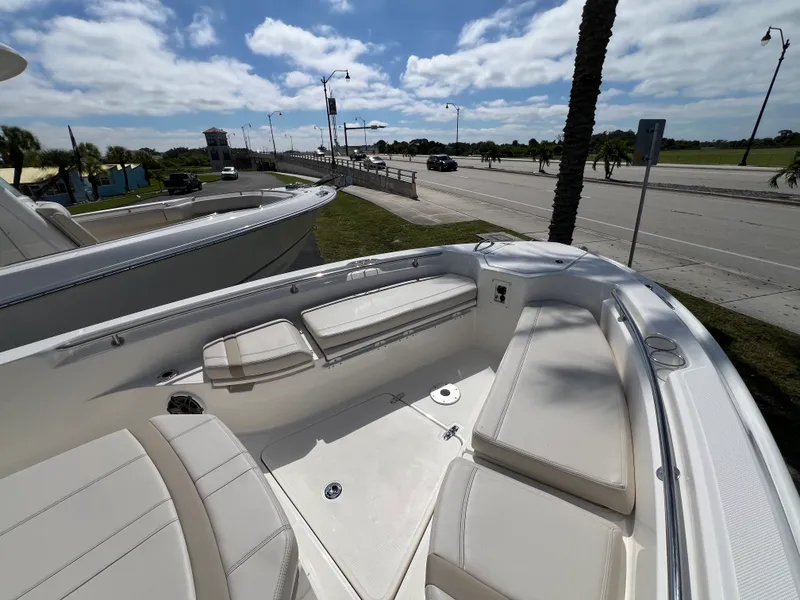 Slide: The Image of Boston Whaler 280 Dauntless 2027 - 29