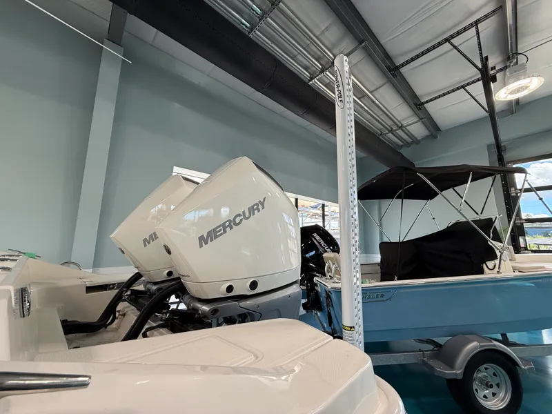 Slide: The Image of Boston Whaler 280 Dauntless 2027 - 4