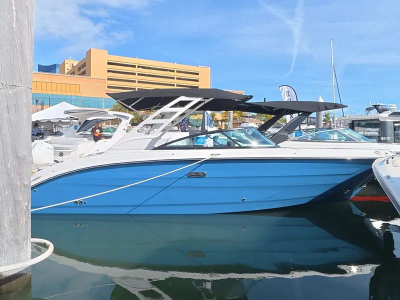 Slide: The Image of Sea Ray SDX 270 Outboard 2027 - 1