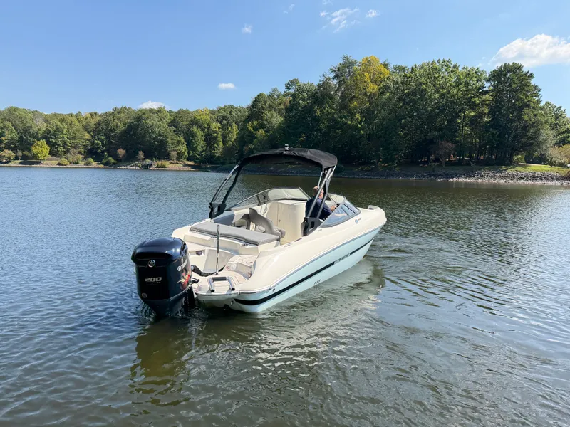Slide: The Image of Stingray 214LR 2021 - 5