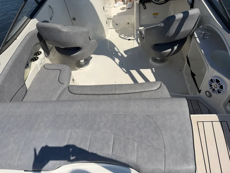 Slide: The Image of Stingray 214LR 2021 - 16
