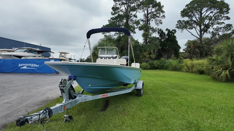 Slide: The Image of Boston Whaler 170 Montauk 2027 - 13