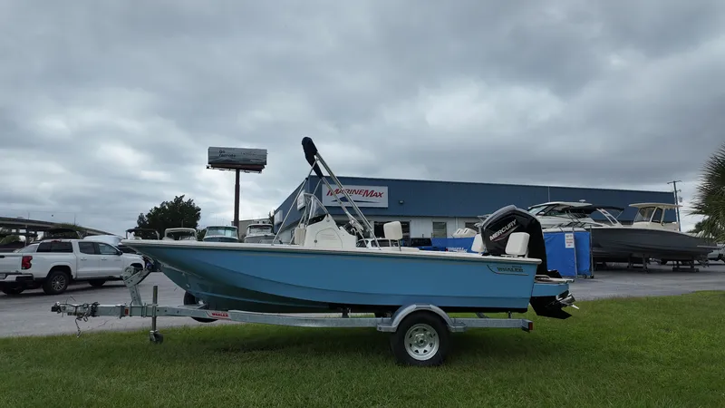 Slide: The Image of Boston Whaler 170 Montauk 2027 - 14