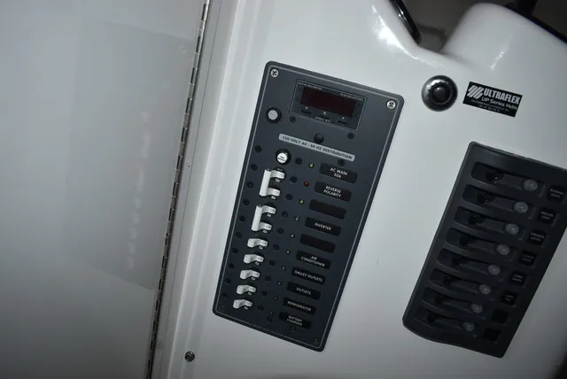Slide: The Image of Steiger Craft 28 Chesapeake Pilothouse 2020 - 80