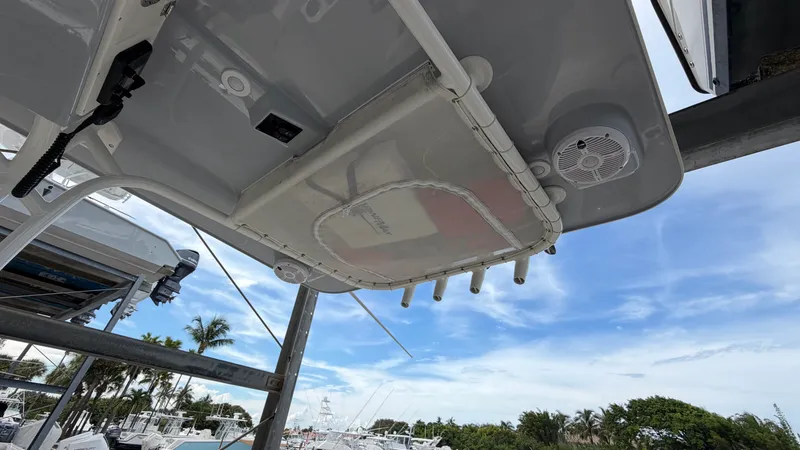 Slide: The Image of Sailfish 242 CC 2022 - 38
