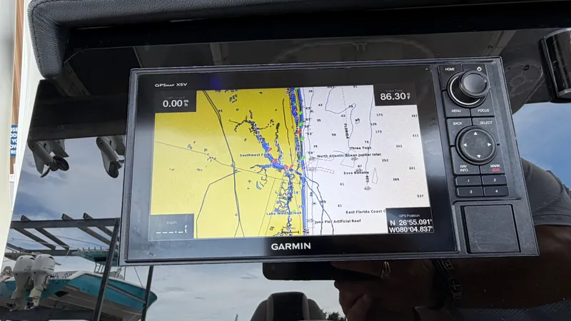 Slide: The Image of Sailfish 242 CC 2022 - 81