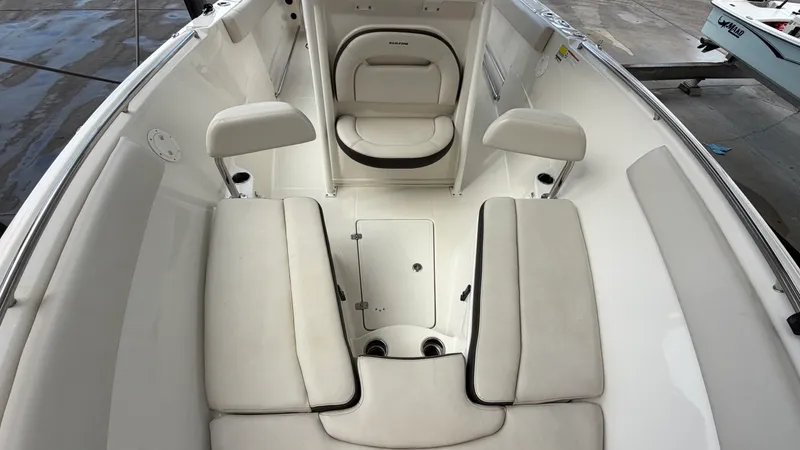 Slide: The Image of Sailfish 242 CC 2022 - 40