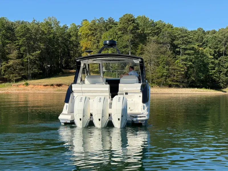 Slide: The Image of Sea Ray 370 SUNDANCER OUTBOARD 2022 - 15