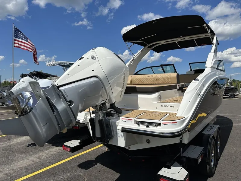 Slide: The Image of Sea Ray SDX 250 Outboard 2026 - 2