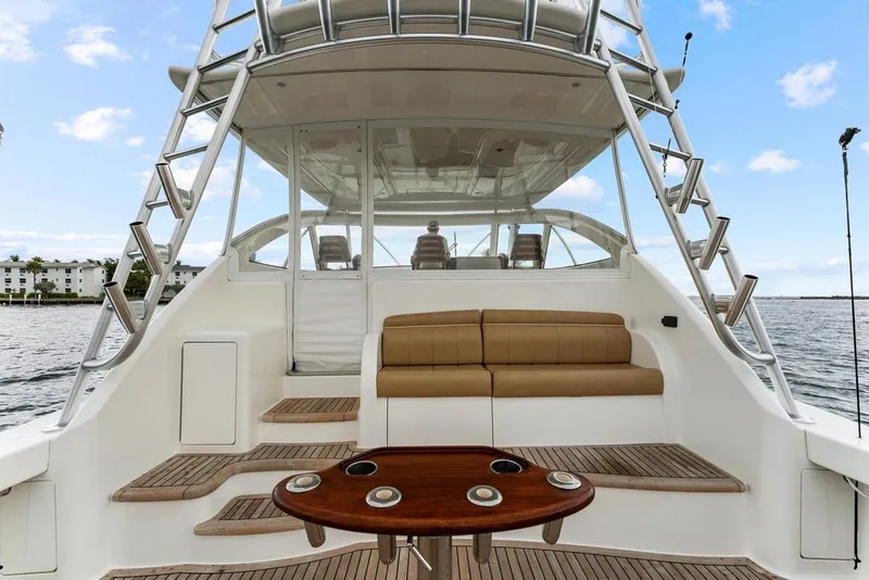 Slide: The Image of Viking 44 Express 2018 - 1