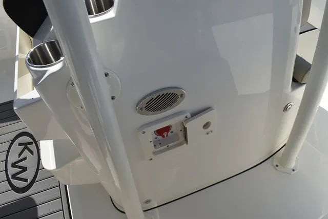 Slide: The Image of Key West Boats 203 FS 2026 - 18