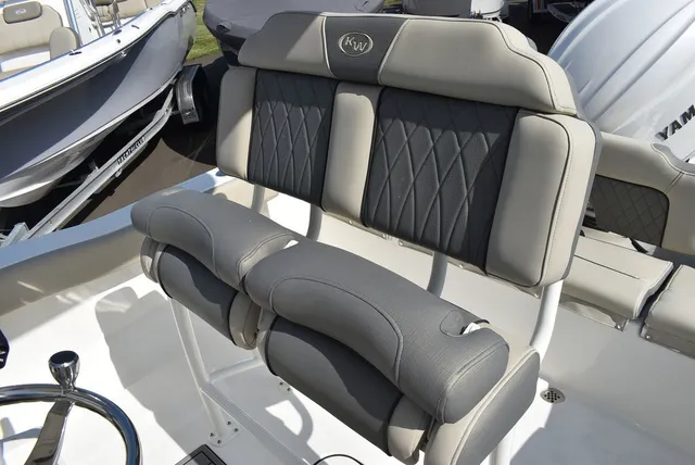 Slide: The Image of Key West Boats 203 FS 2026 - 19