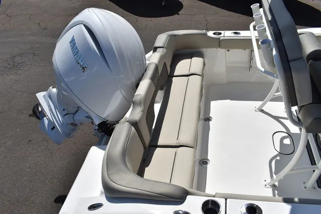 Slide: The Image of Key West Boats 203 FS 2026 - 9