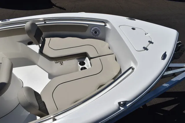 Slide: The Image of Key West Boats 203 FS 2026 - 23