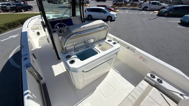 Slide: The Image of Boston Whaler 280 Dauntless 2027 - 26