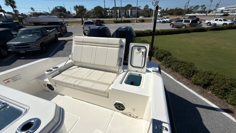 Slide: The Image of Boston Whaler 280 Dauntless 2027 - 28