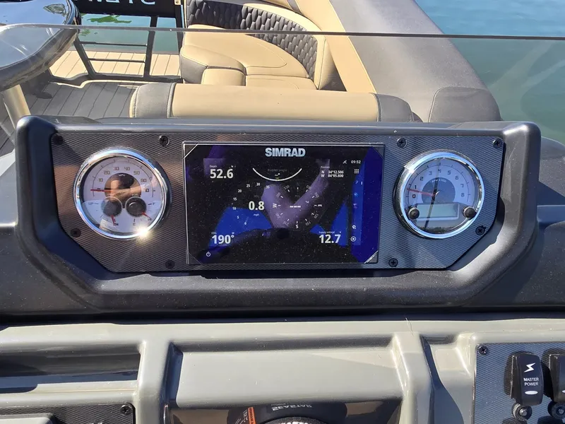 Slide: The Image of Sylvan MIRAGE X3 ULZ 2027 - 17
