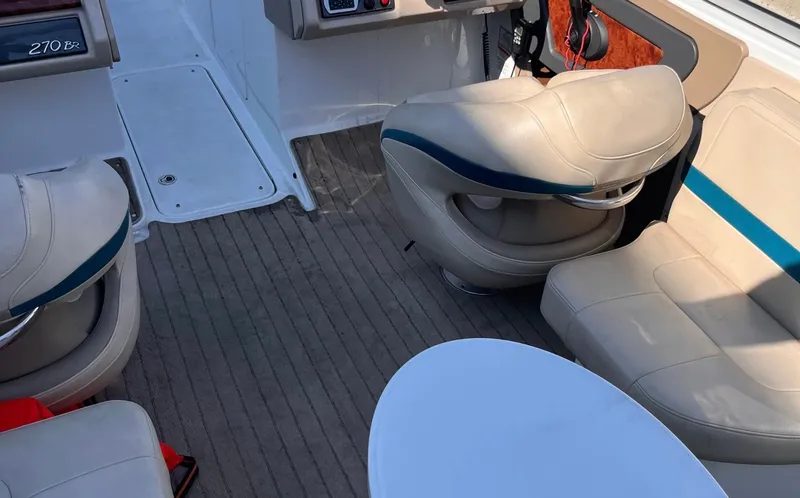 Slide: The Image of Formula 270 BOWRIDER 2012 - 19