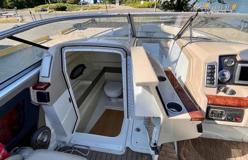 Slide: The Image of Formula 270 BOWRIDER 2012 - 16