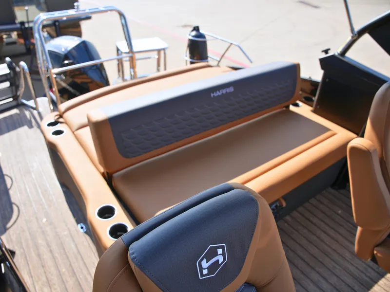 Slide: The Image of Harris 250SL SPT 2027 - 26