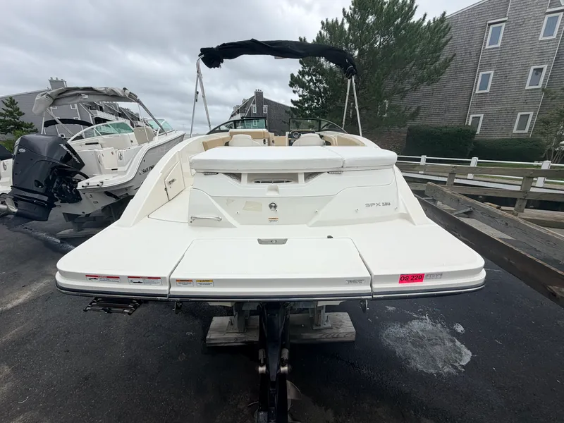 Slide: The Image of Sea Ray SPX 230 2018 - 3