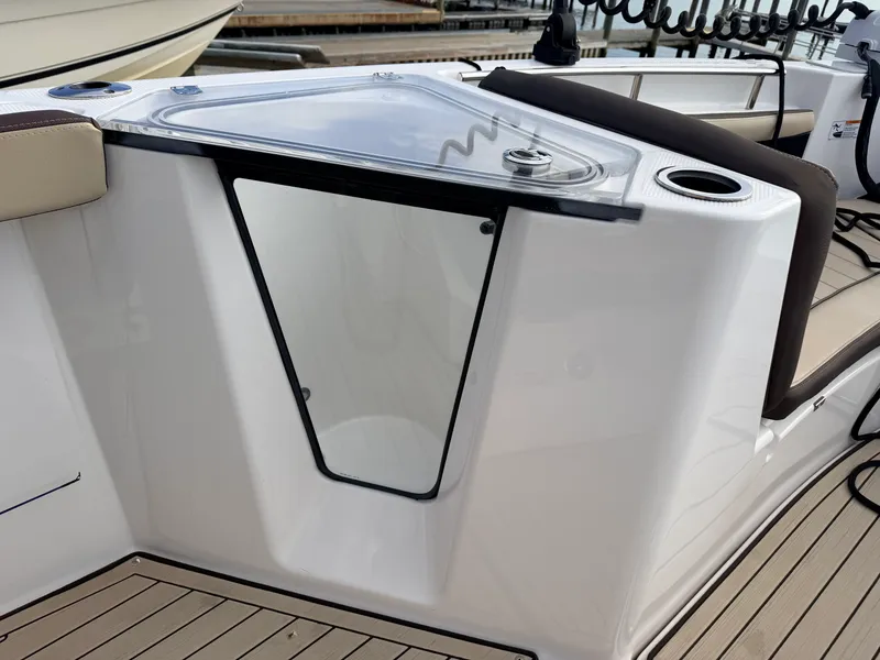Slide: The Image of Yamaha 255 FSH SPORT H 2024 - 18