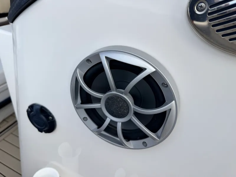 Slide: The Image of Yamaha 255 FSH SPORT H 2024 - 25