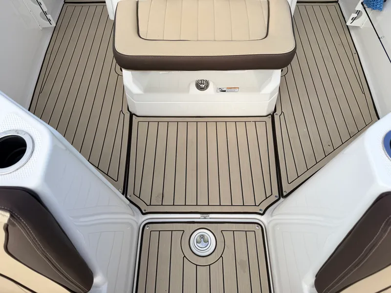Slide: The Image of Yamaha 255 FSH SPORT H 2024 - 24