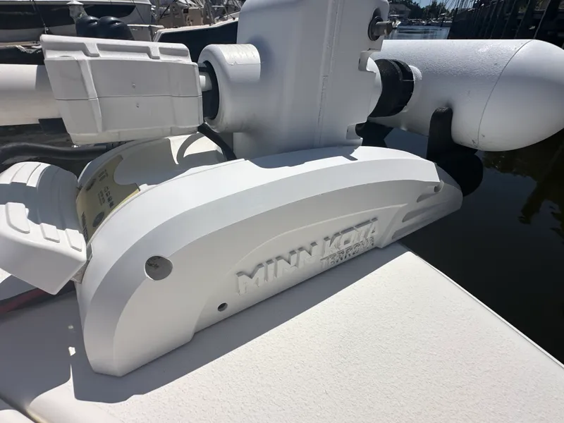 Slide: The Image of NauticStar 2302 LEGACY 2020 - 29