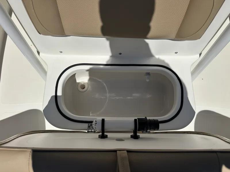 Slide: The Image of NauticStar 2302 LEGACY 2020 - 22
