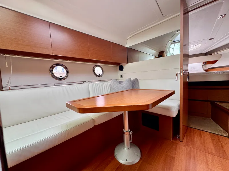 Slide: The Image of Beneteau GRAN TURISMO 38 2014 - 43