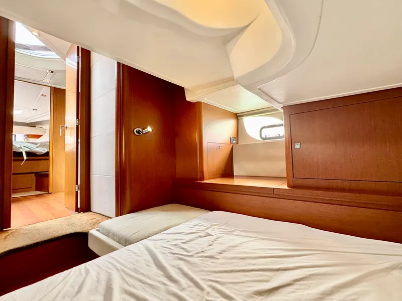 Slide: The Image of Beneteau GRAN TURISMO 38 2014 - 42