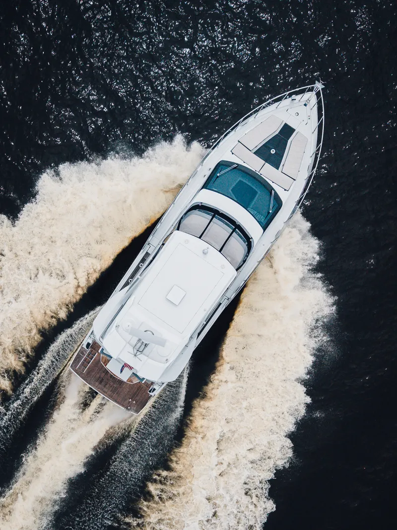 Slide: The Image of Galeon 500 FLY 2025 - 56