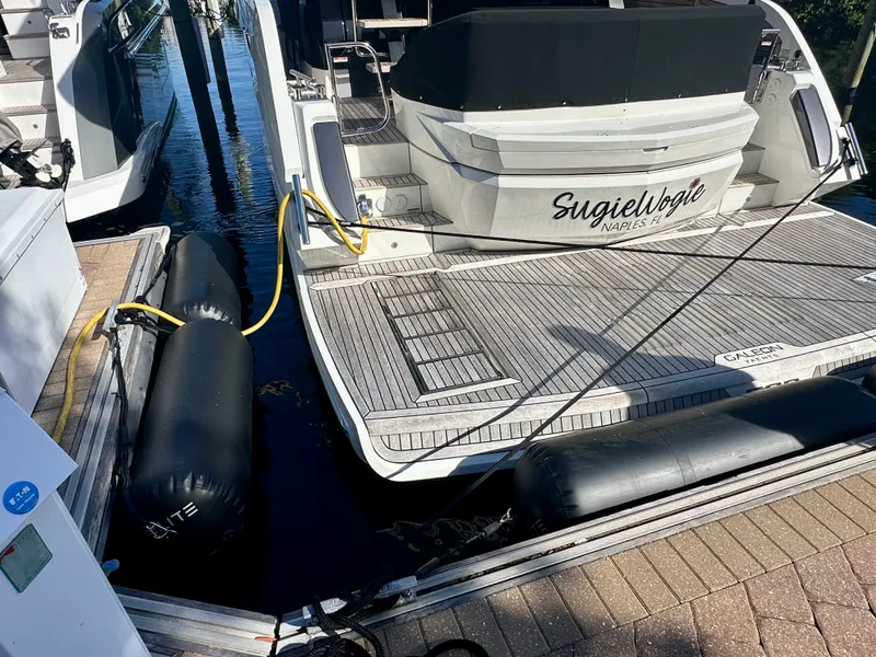 Slide: The Image of Galeon 500 FLY 2025 - 2