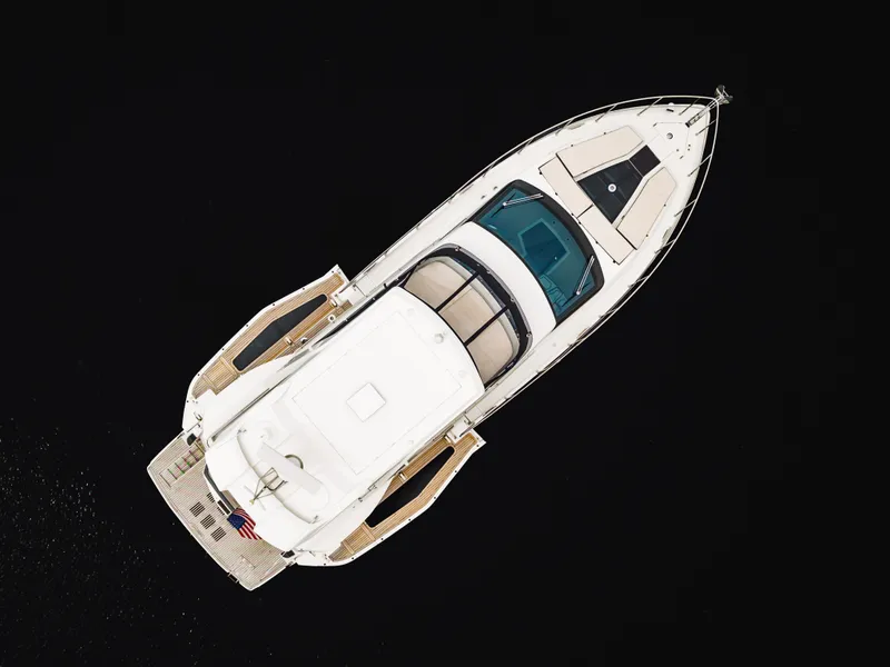 Slide: The Image of Galeon 500 FLY 2025 - 68