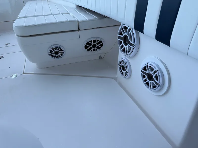 Slide: The Image of Intrepid 2005 - 16