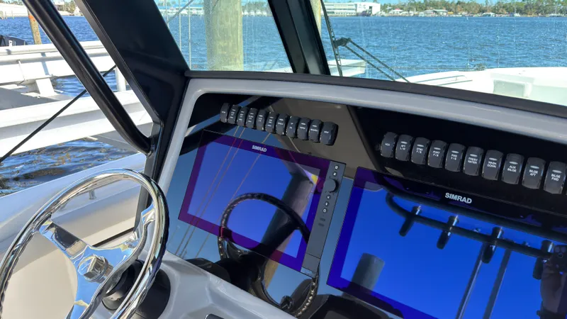 Slide: The Image of Boston Whaler 330 Outrage 2027 - 23