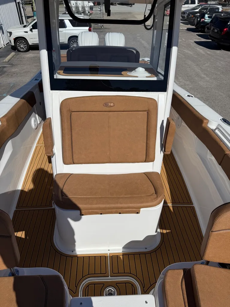 Slide: The Image of Sea Hunt Gamefish 30 FS 2022 - 4